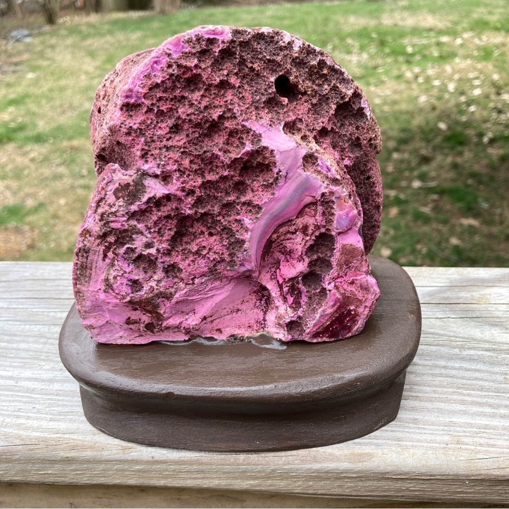 Polished Pink Lavender Natural Agate Geode from Brazil 4.5"  x 5"  x 3" … - Picture 14 of 17